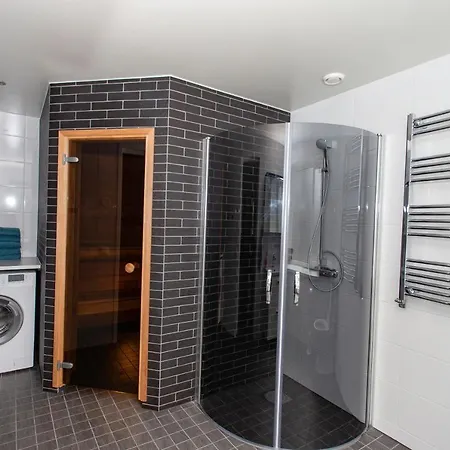 Suve Puhkemaja * クレサーレ