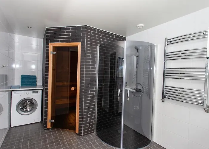 Suve Puhkemaja * Kuressaare